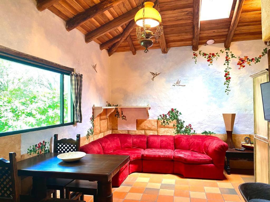 مبيت وإفطار اوتابالو Hacienda San Juan De La Vega المظهر الخارجي الصورة